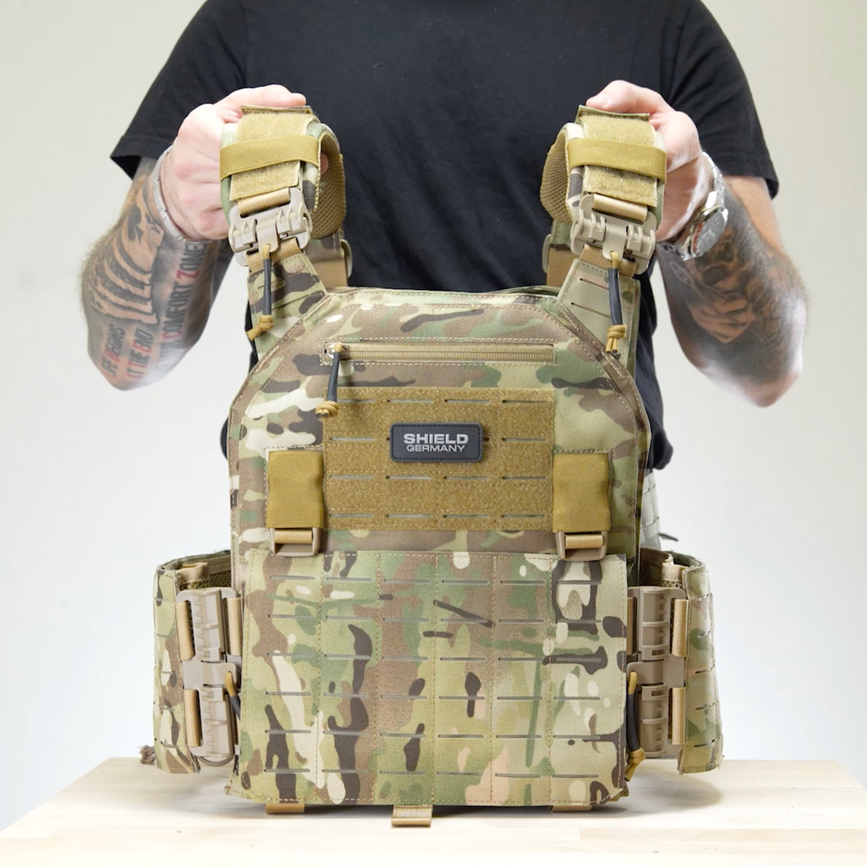 Plate carrier BRAVO multicam up to SK4 / NIJ IV