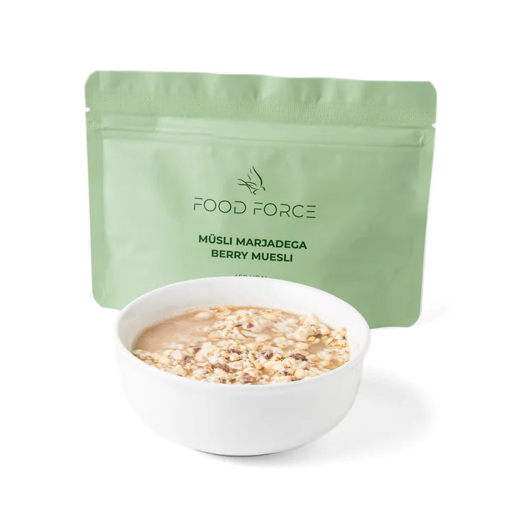 Beeren-Müsli 100g - 373 kcal